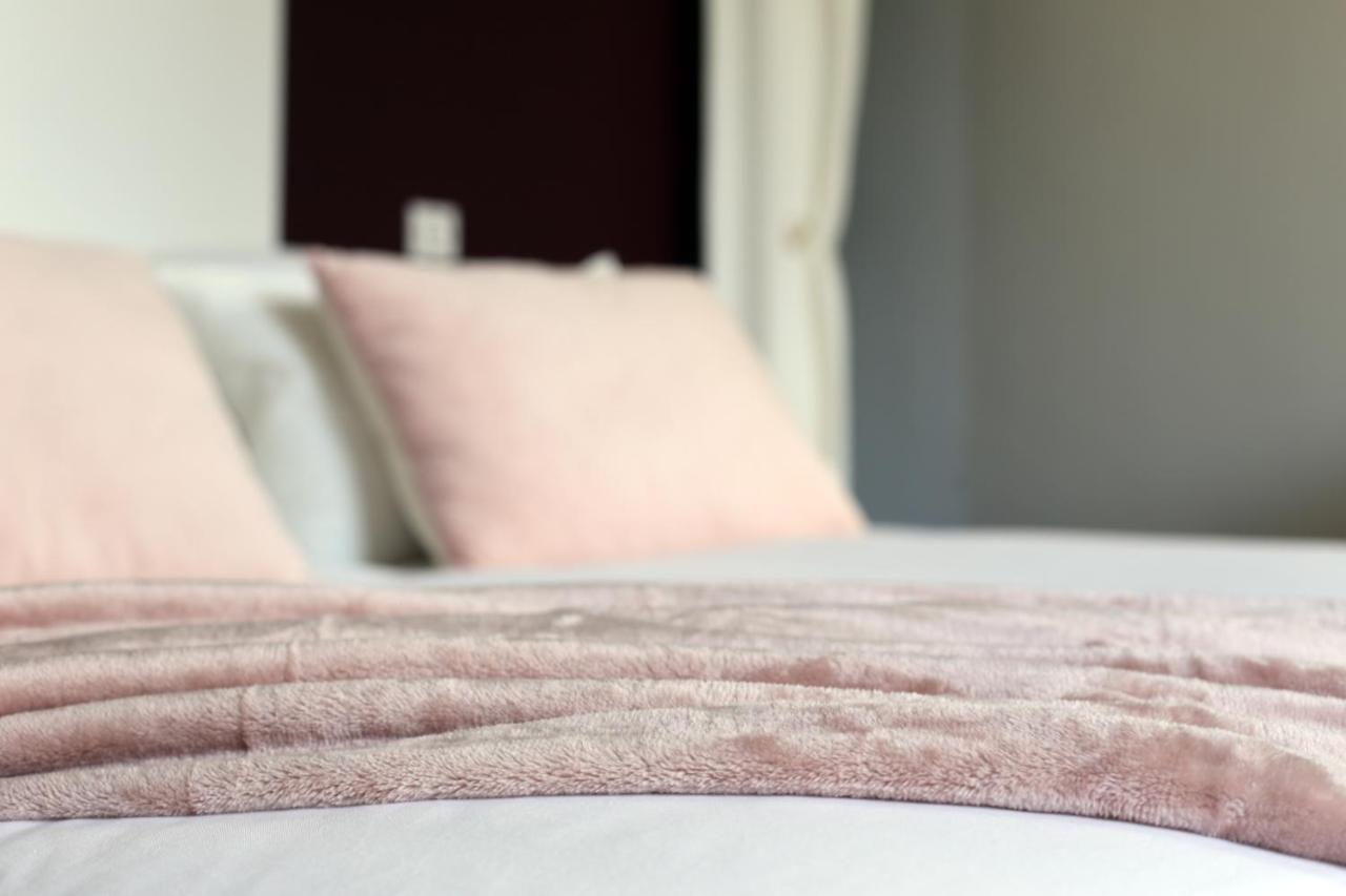 Les Reves De Flamboin Bed & Breakfast Gouaix Exterior foto