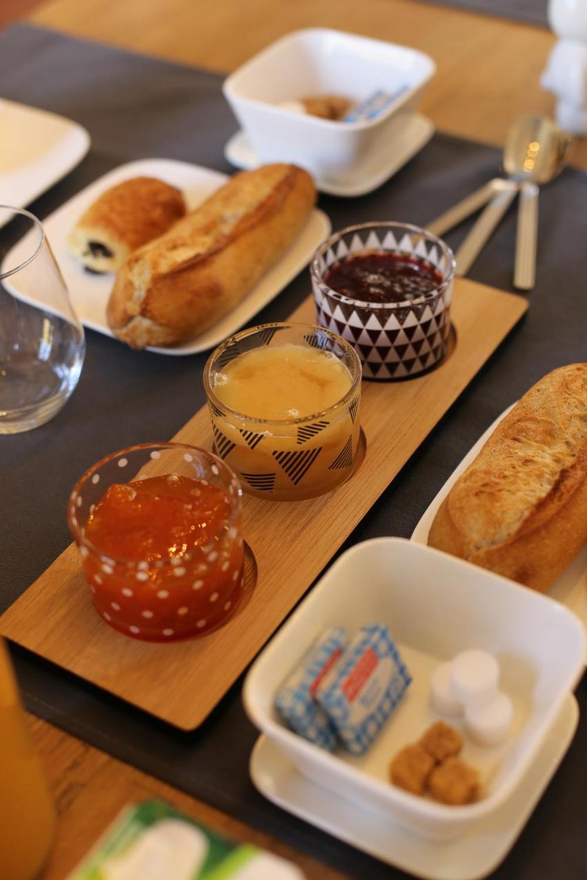 Les Reves De Flamboin Bed & Breakfast Gouaix Exterior foto